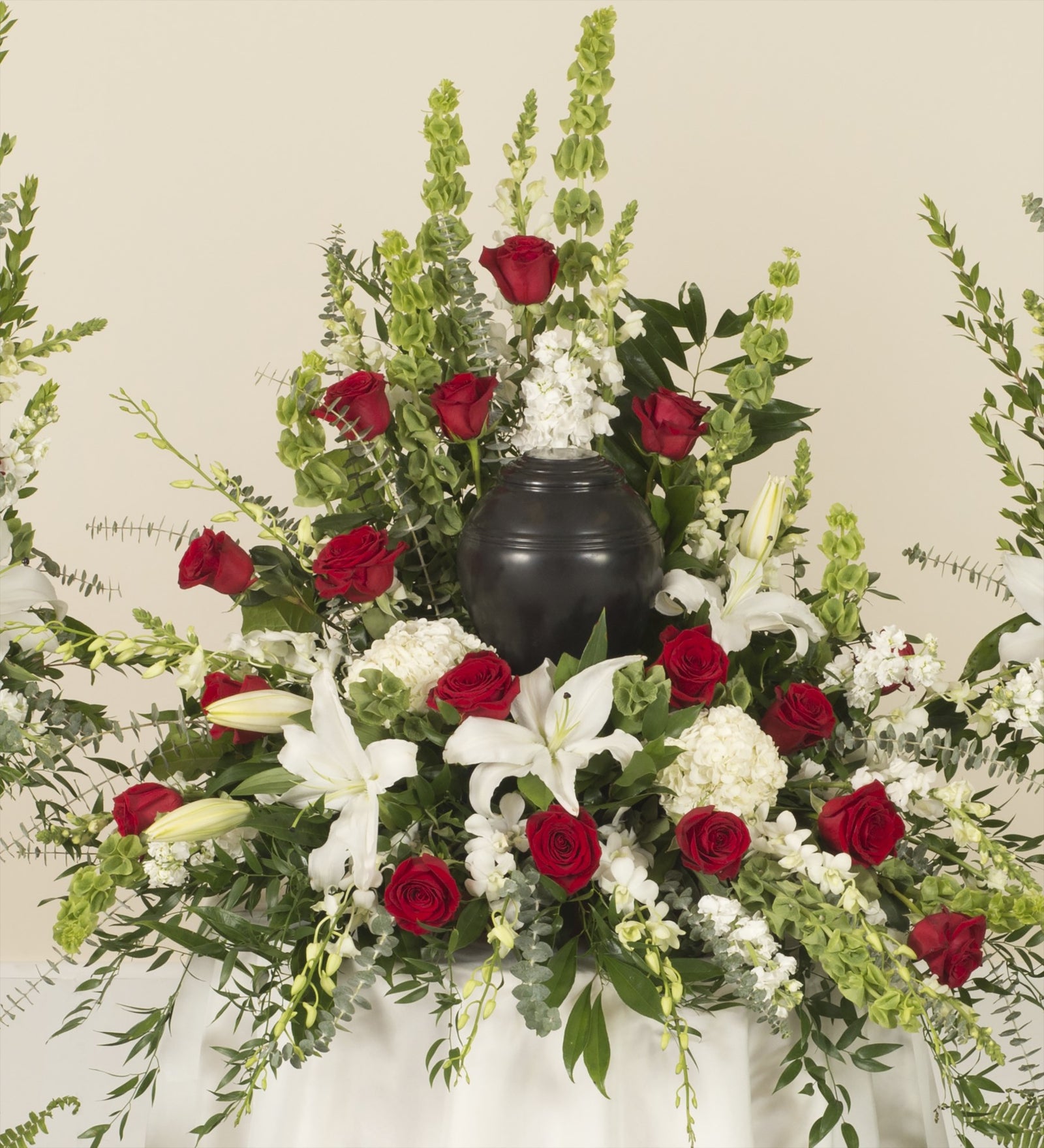 Stately Cremation Urn - Bartz Viviano