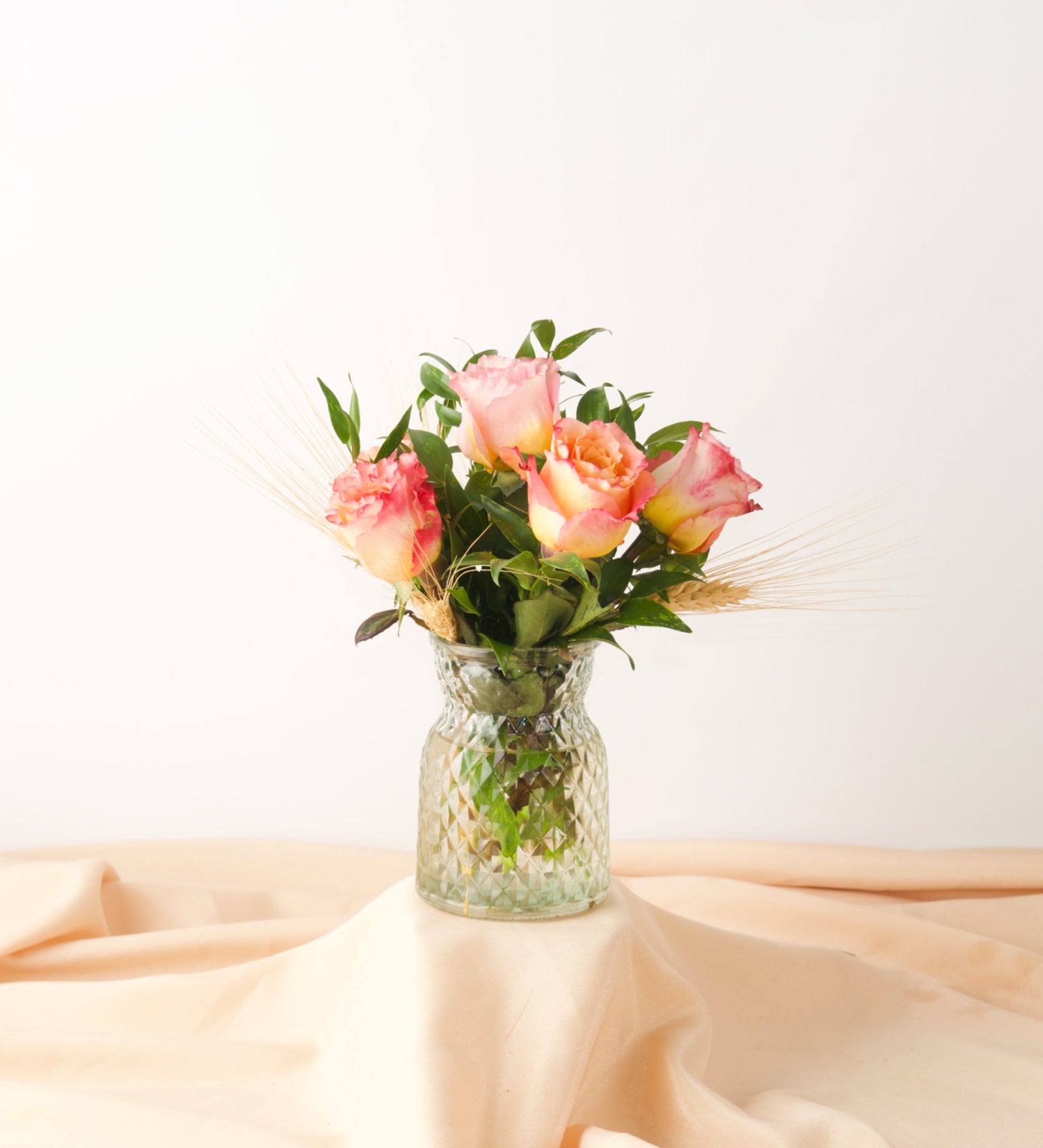 Thanksgiving Special - Petite Garden Rose Arrangement - Bartz Viviano